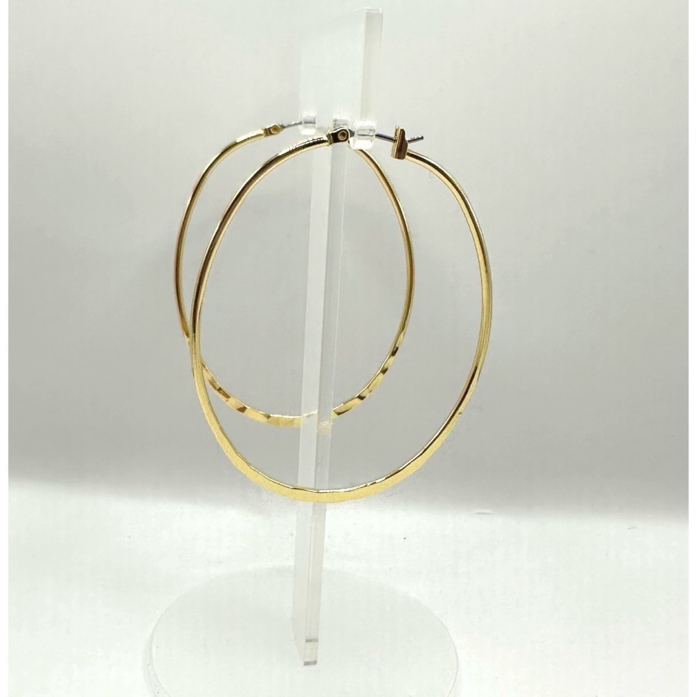 Textured gold-tone metal oval hoop earrings